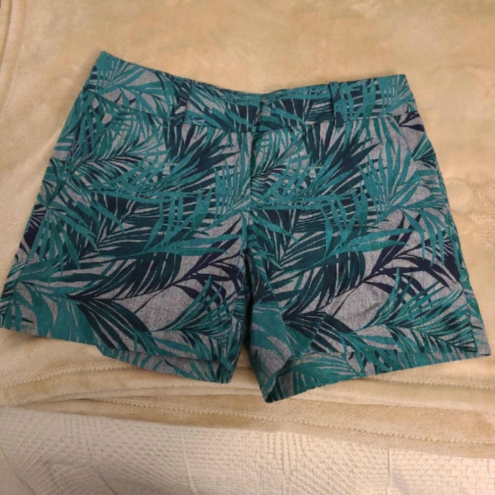 Ann Taylor Signature Shorts